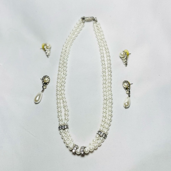 Double String Pearl Necklace and Earrings set - Picture 7 of 15